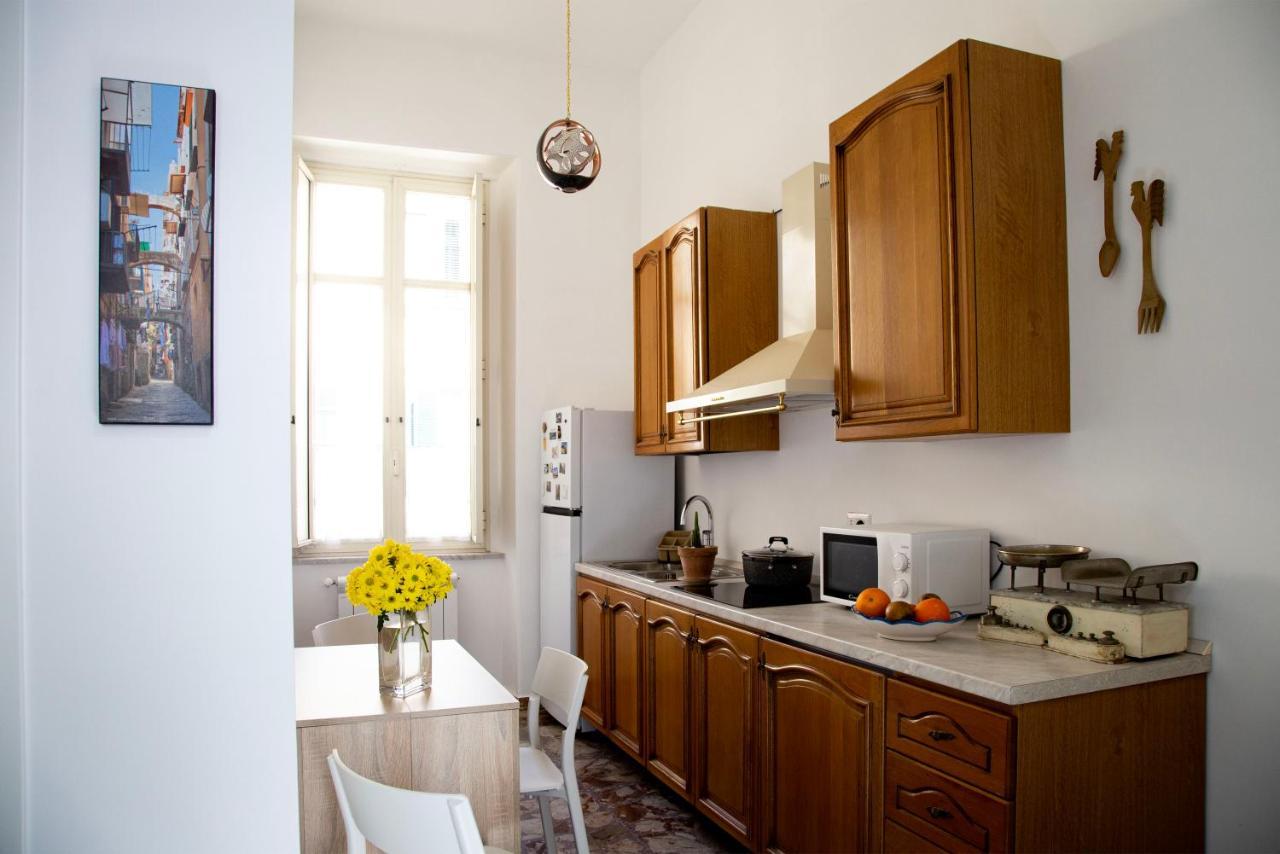 Tu Casa: Picturesque Guest House Napoli Buitenkant foto